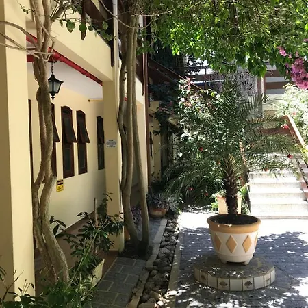 Apartamento estilo Chalé com piscina-3
